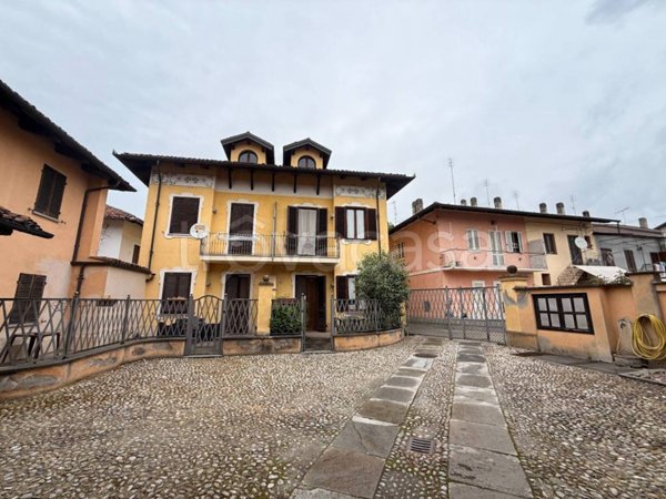 casa indipendente in vendita a Villafranca Piemonte