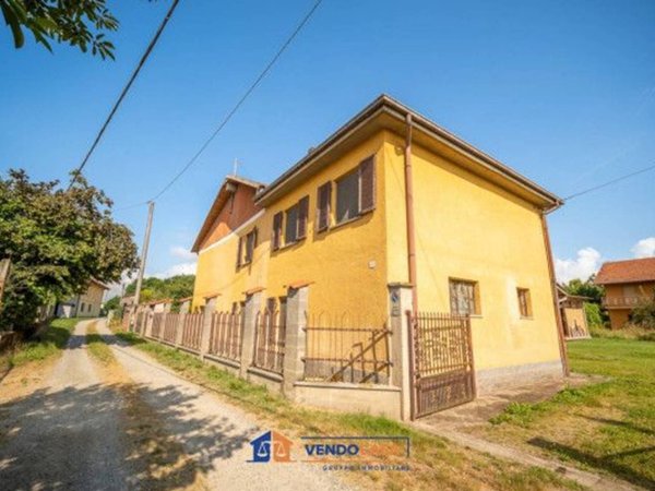 casa indipendente in vendita a Villafranca Piemonte
