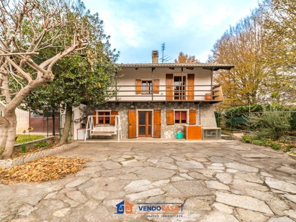 casa indipendente in vendita a Villafranca Piemonte