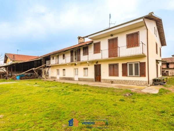 casa indipendente in vendita a Villafranca Piemonte