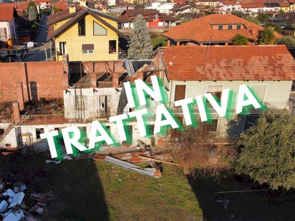 casa indipendente in vendita a Villanova Canavese