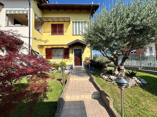 casa indipendente in vendita a Villanova Canavese