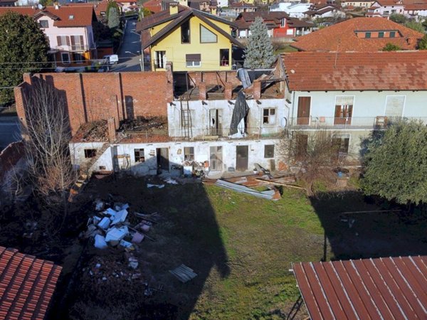 casa indipendente in vendita a Villanova Canavese