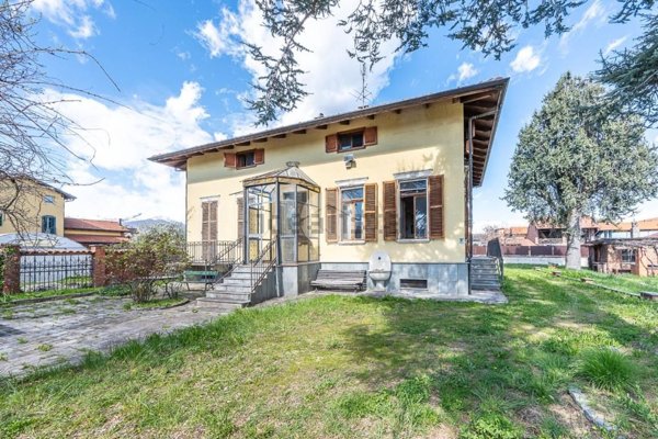 casa indipendente in vendita a Villanova Canavese