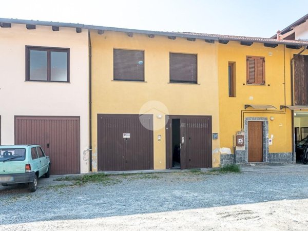 casa indipendente in vendita a Villanova Canavese