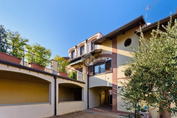 casa indipendente in vendita a Villarbasse in zona Roncaglia