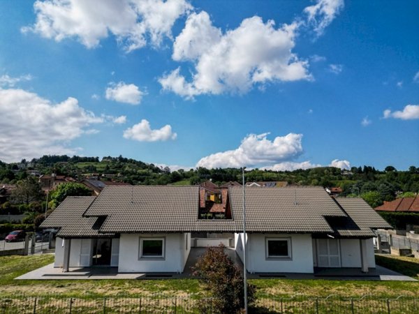 casa indipendente in vendita a Villarbasse