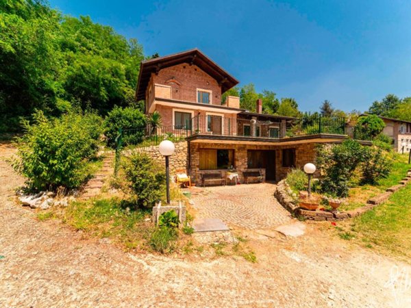 casa indipendente in vendita a Villarbasse in zona Corbiglia