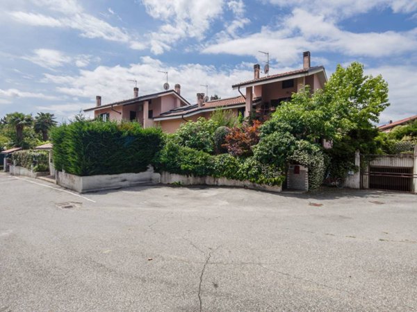casa indipendente in vendita a Villarbasse