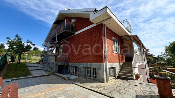 casa indipendente in vendita a Villarbasse in zona Corbiglia