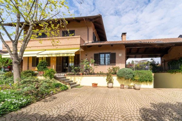 casa indipendente in vendita a Villarbasse in zona Corbiglia
