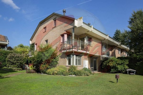 casa indipendente in vendita a Villarbasse in zona Corbiglia