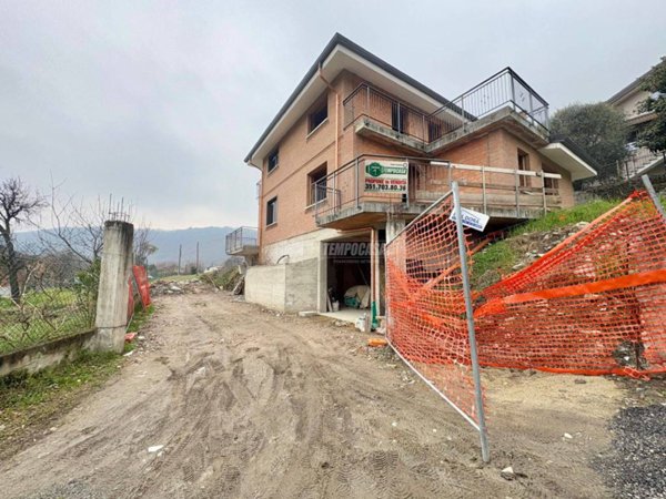 casa indipendente in vendita a Villar Dora
