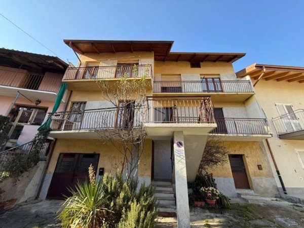 casa indipendente in vendita a Villar Dora in zona Richetto
