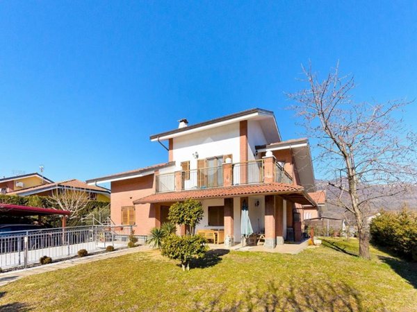 casa indipendente in vendita a Villar Dora