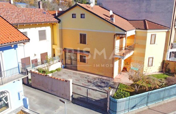 casa indipendente in vendita a Villar Dora