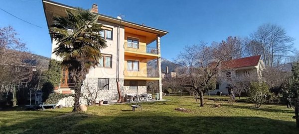 casa indipendente in vendita a Villar Dora in zona Baratta