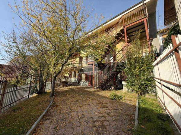 casa indipendente in vendita a Villar Dora in zona Bert