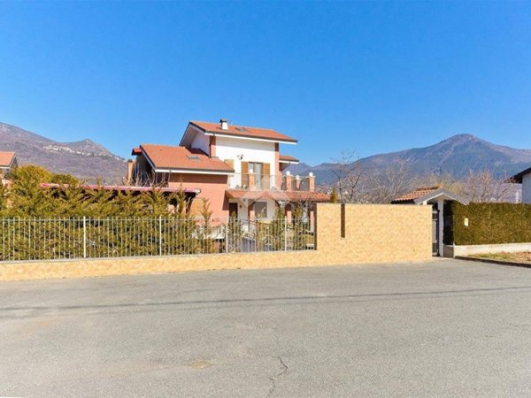 casa indipendente in vendita a Villar Dora