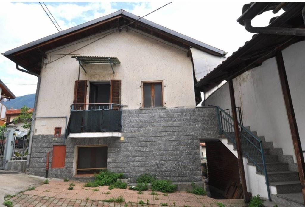 casa indipendente in vendita a Villar Dora