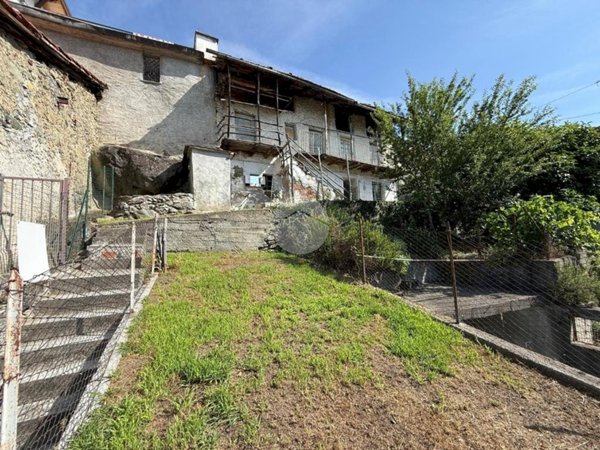 casa indipendente in vendita a Villar Dora in zona Montecomposto