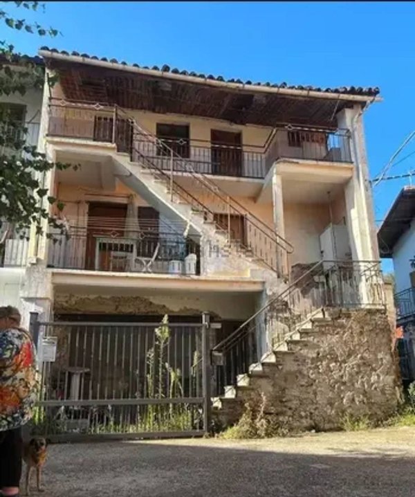 casa indipendente in vendita a Villar Dora in zona Merlo