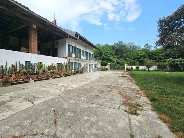 casa indipendente in vendita a Villareggia