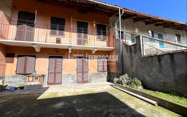 casa indipendente in vendita a Villareggia