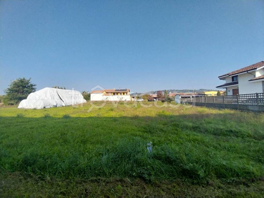 terreno edificabile in vendita a Villareggia