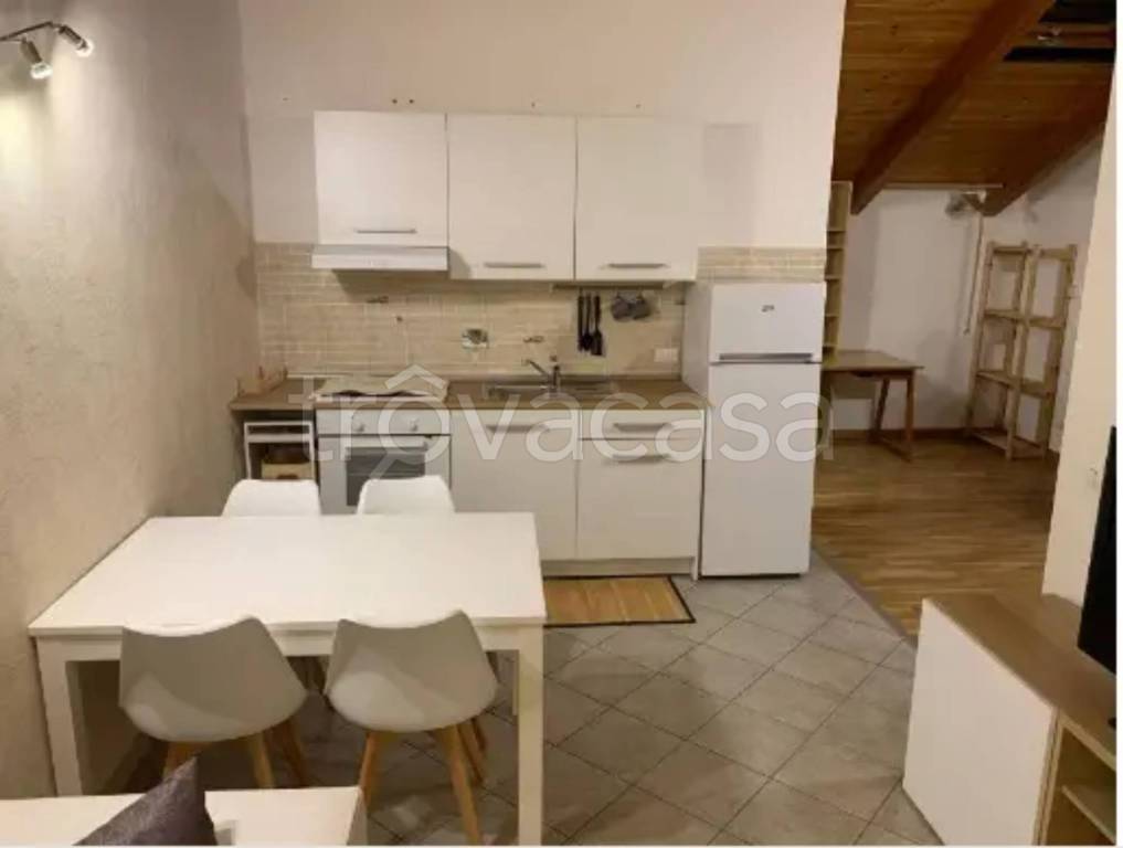 appartamento in vendita a Villareggia in zona Rocca