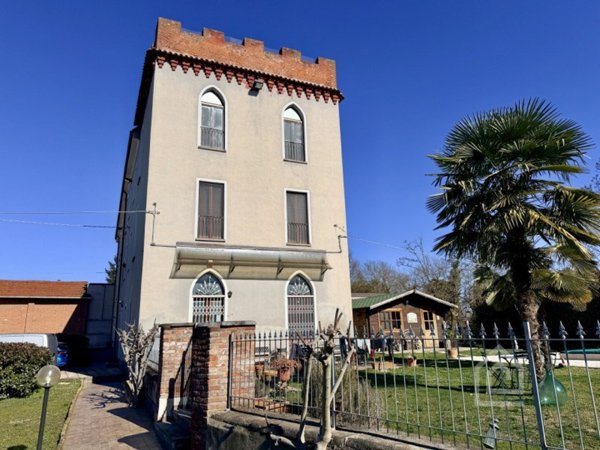 appartamento in vendita a Villareggia in zona Rocca