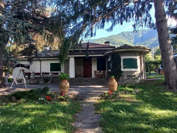 casa indipendente in vendita a Villar Focchiardo