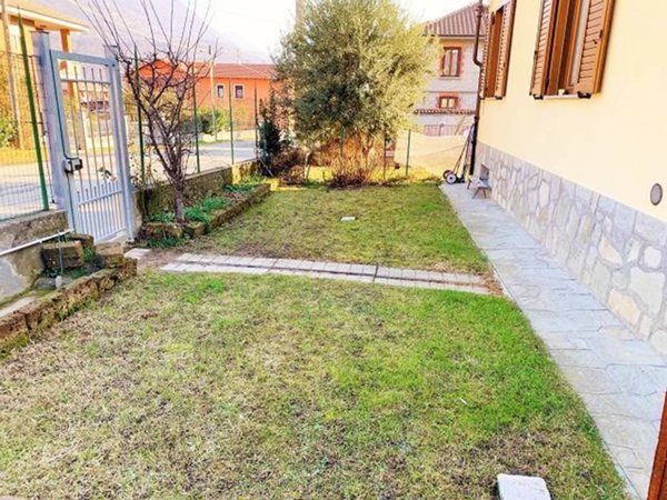 casa indipendente in vendita a Villar Focchiardo
