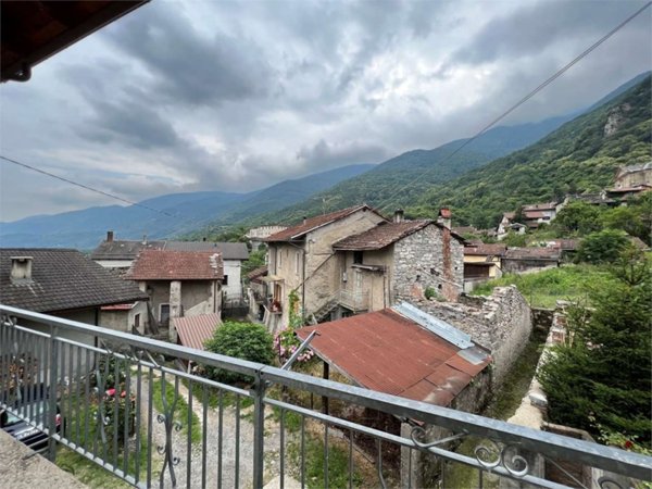 casa indipendente in vendita a Villar Focchiardo