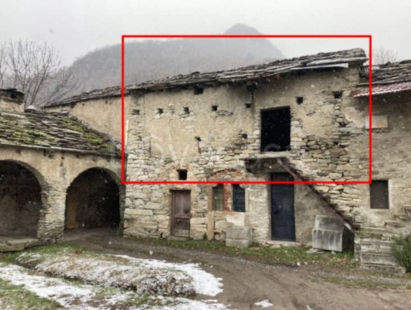 appartamento in vendita a Villar Focchiardo