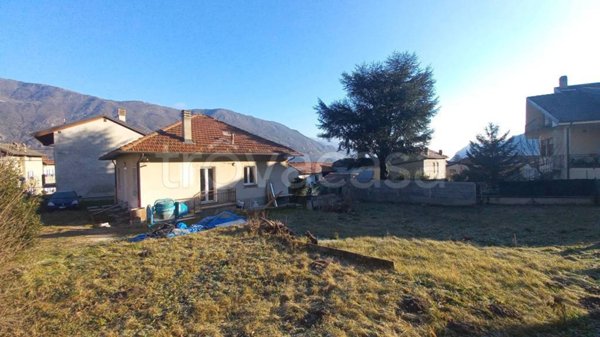 casa indipendente in vendita a Villar Focchiardo