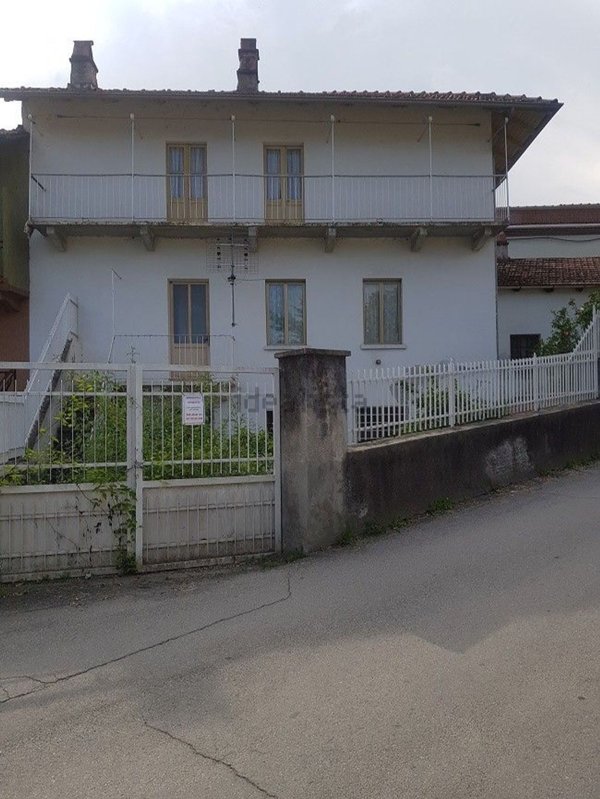 casa indipendente in vendita a Villar Focchiardo