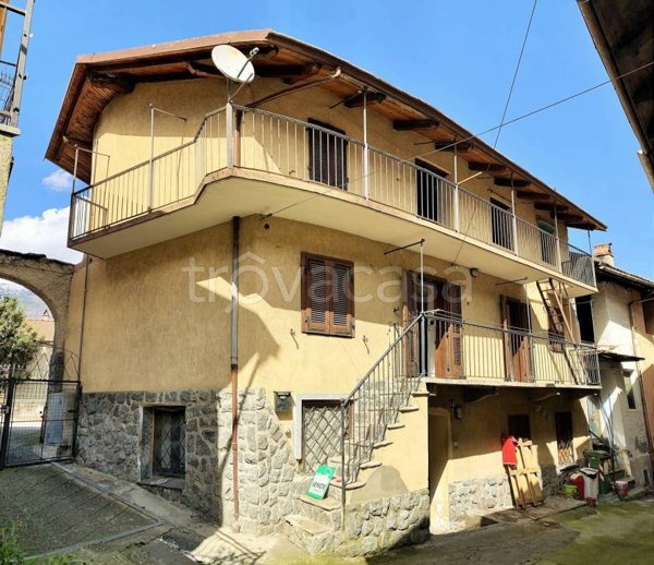 casa indipendente in vendita a Villar Focchiardo