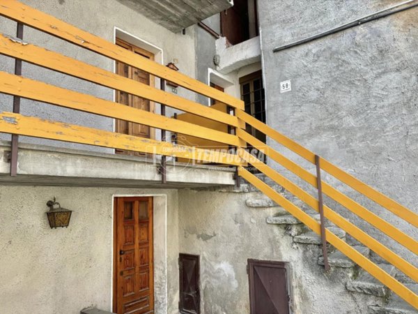 appartamento in vendita a Villar Focchiardo