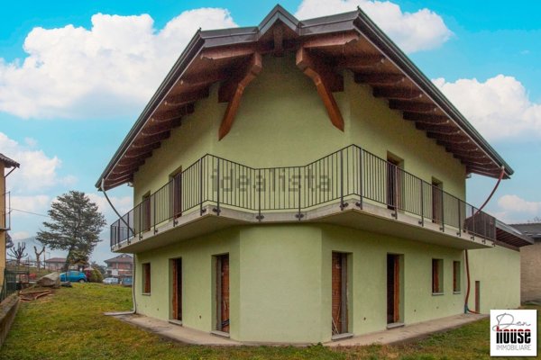 casa indipendente in vendita a Villar Focchiardo