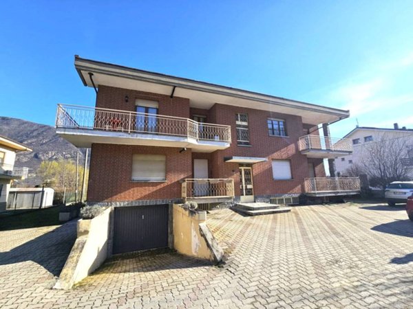 appartamento in vendita a Villar Focchiardo