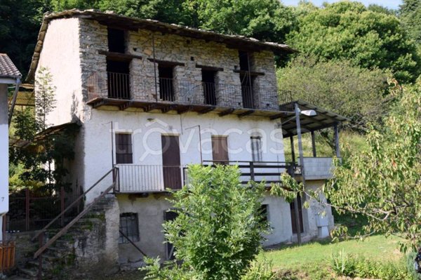 appartamento in vendita a Villar Focchiardo