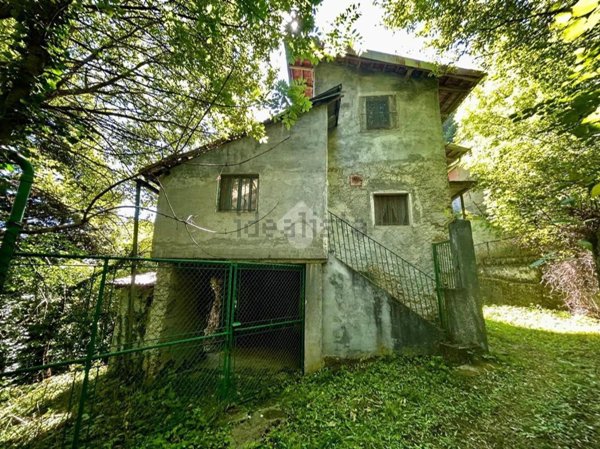 casa indipendente in vendita a Villar Focchiardo