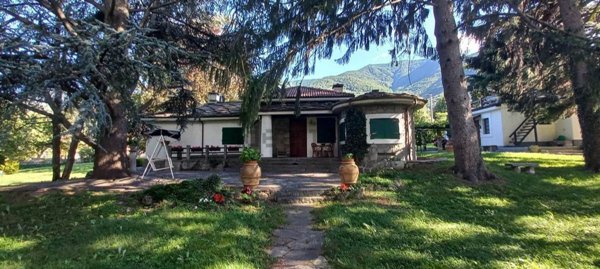casa indipendente in vendita a Villar Focchiardo