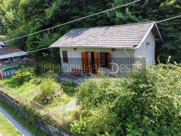 casa indipendente in vendita a Villar Focchiardo