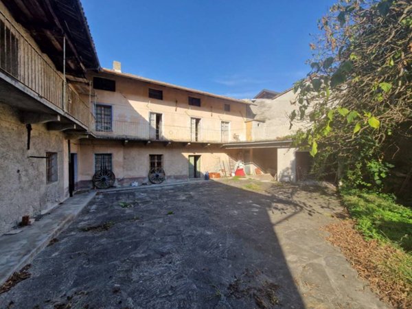 casa indipendente in vendita a Villar Focchiardo