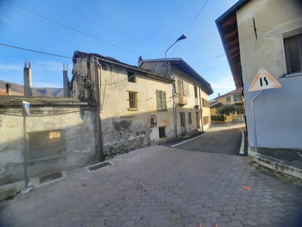 casale in vendita a Villar Focchiardo
