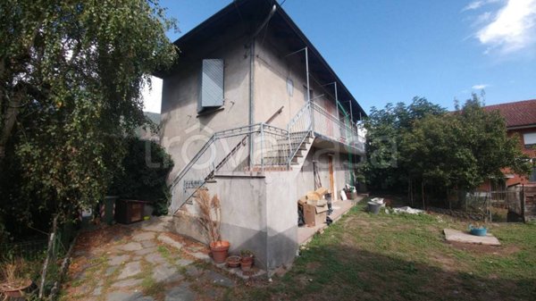 casa indipendente in vendita a Villar Focchiardo