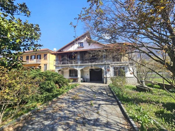 casa indipendente in vendita a Villar Focchiardo