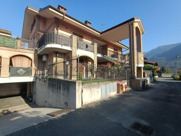 appartamento in vendita a Villar Focchiardo